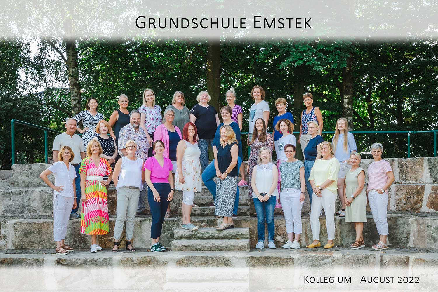 Das Kollegium der Grundschule Emstek im Jahr 2022
